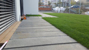 Placaj piatra naturala andezit tip pasi de pisica andezit pentru alei, curte, gradina