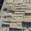Piatra naturala - scapitat calcar Vistea pentru pereti, garduri, soclu, etc. Prelucrata manual bucata cu bucata ! Latime fixa, lungimi si grosimi variabile. Pret de producator !
