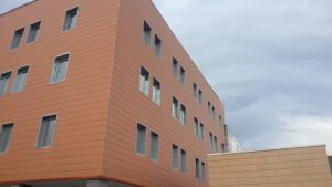 fatada ventilata cu placi ceramice