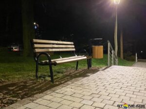 Piatra-cubica-andezit-fatetata-cu-toate-fetele-taiate-o-fata-fiamata-30x15x6cm-16